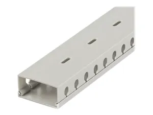 StarTech .com Chemin de Câbles avec Slots 2m - miniature 2