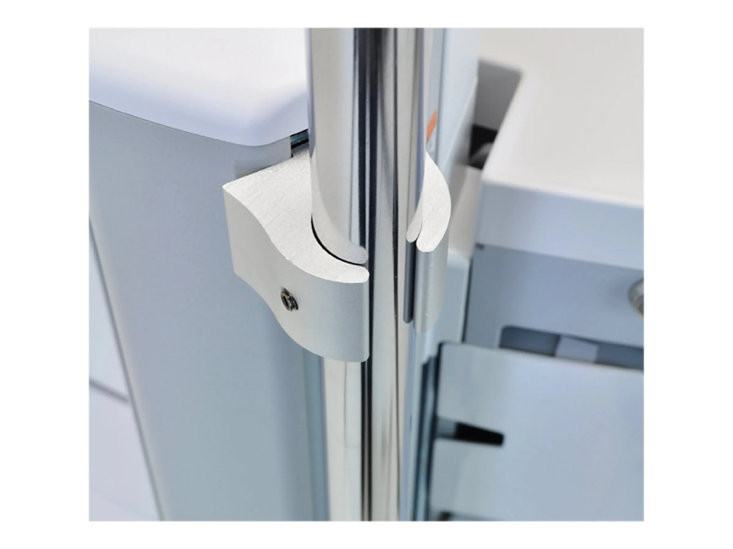 Ergotron IV Pole Clamp Kit